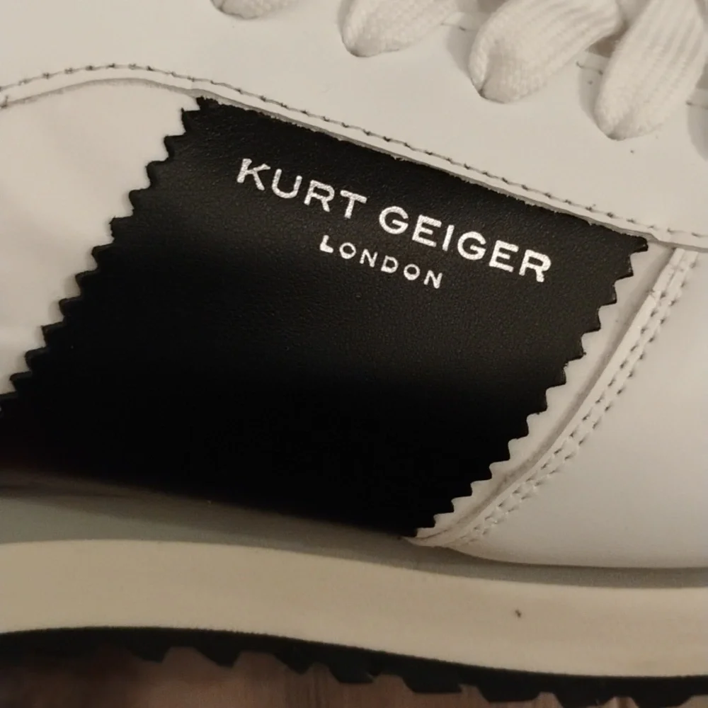 NEW Kurt Geiger London Sneakers - Picture 2 of 6